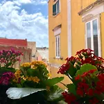 Casa Con Terrazzo In Centro